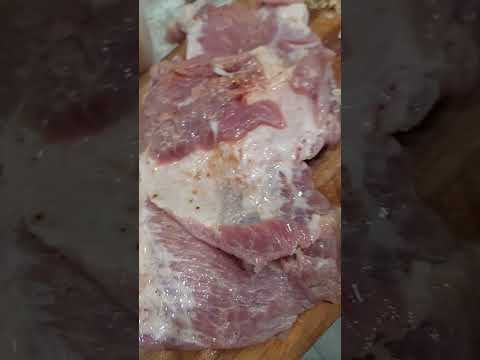 Вкусный мясной рулет!👌🥓 #вкуснопросто #мяснойрулет #рулет #мясо #готовим #всепросто #рулетизмяса