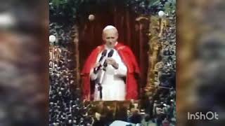 Bendición Del Papa San Juan Pablo Ii En La Primera Jornada Mundial Juvenil De La Iglesia 1984