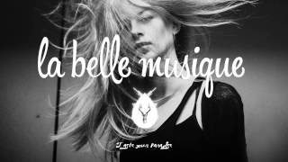 Pretty Pink feat. Ian Late - Hey Girl (Pretty Pink Remix)