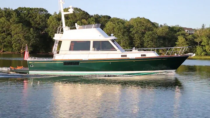 Peregrine, a Hunt 42 built by Lyman-Morse Boatbuil...