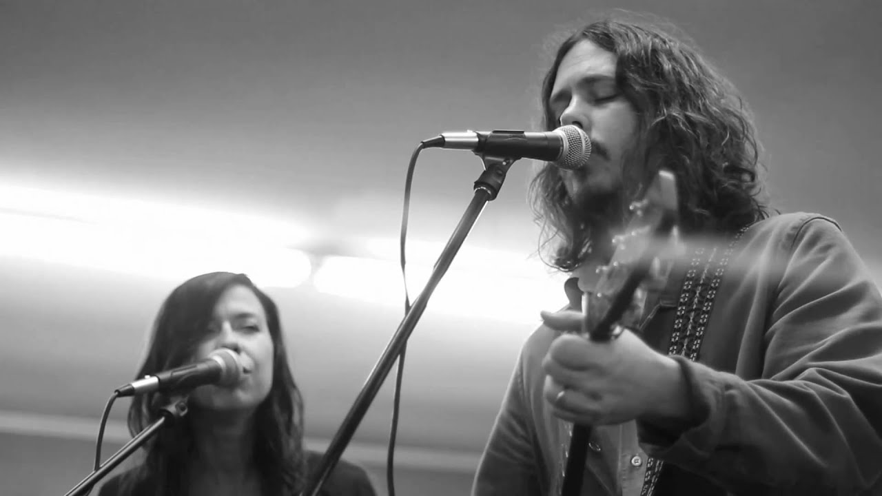 The Civil Wars - Girl With The Red Balloon (Live at Pegasus)