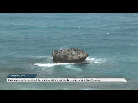 Ossa umane sulla spiaggia di Paestum: un altro piede con la stessa scarpa a Capo Vaticano