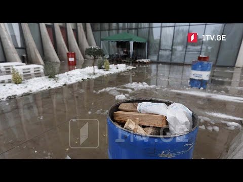 სასამართლოს გადაწყვეტილების მოლოდინში