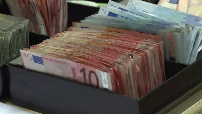 Comment la movie money, contrefaçon grossière de billets, se