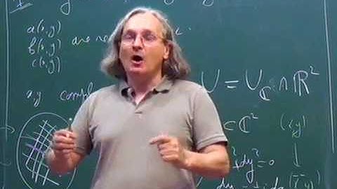 Escola de Altos Estudos: The uniformization theorem: old and new - Aula 02