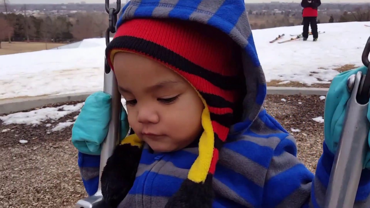 Vely Bustamar lagi main di Ruby Park kota Denver