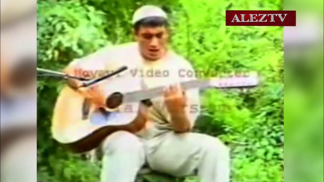 Песня под гитару муцураев. Муцураев твоя нежная походка. Муцураев 2022. Песня под гитару муцураев. Песня под гитару муцураев.