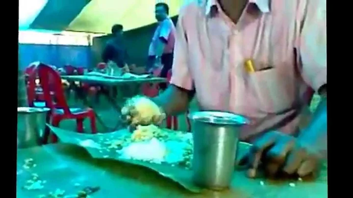 Crazy Indian / check out how he eat rice - DayDayNews