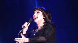 Mireille Mathieu - Ce soir ils vont s'aimer LIVE HD (extrait)