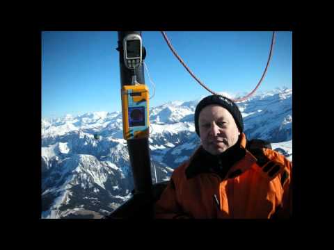 Video: Žmogus Skraido Virš Alpių Po 54 Ir 039; žaislu 