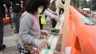 茶団子並べてギネス世界記録　京都府宇治市