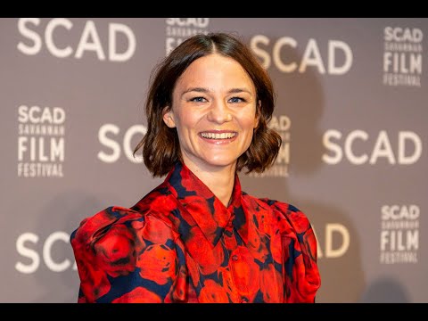 valerie-pachner's-debut-role-in-'a-hidden-life'-wins-discovery-award