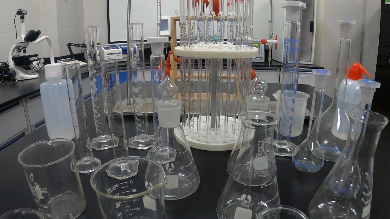 Làm sạch dụng cụ trong phòng thí nghiệm (Cleaning Laboratory Glassware