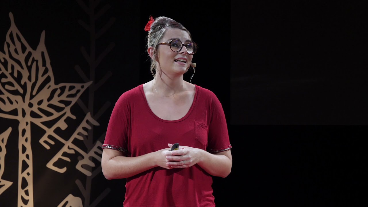 Si les hommes avaient leurs règles...  | Pauline Syemons | TEDxNouméa