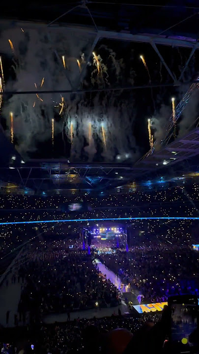 Usyk enteance / Wembley Stadium/ Usyk vs Dubois
