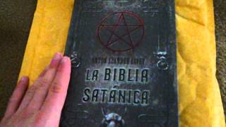 Biblia Satánica Unboxing (Anton Szandor LaVey)