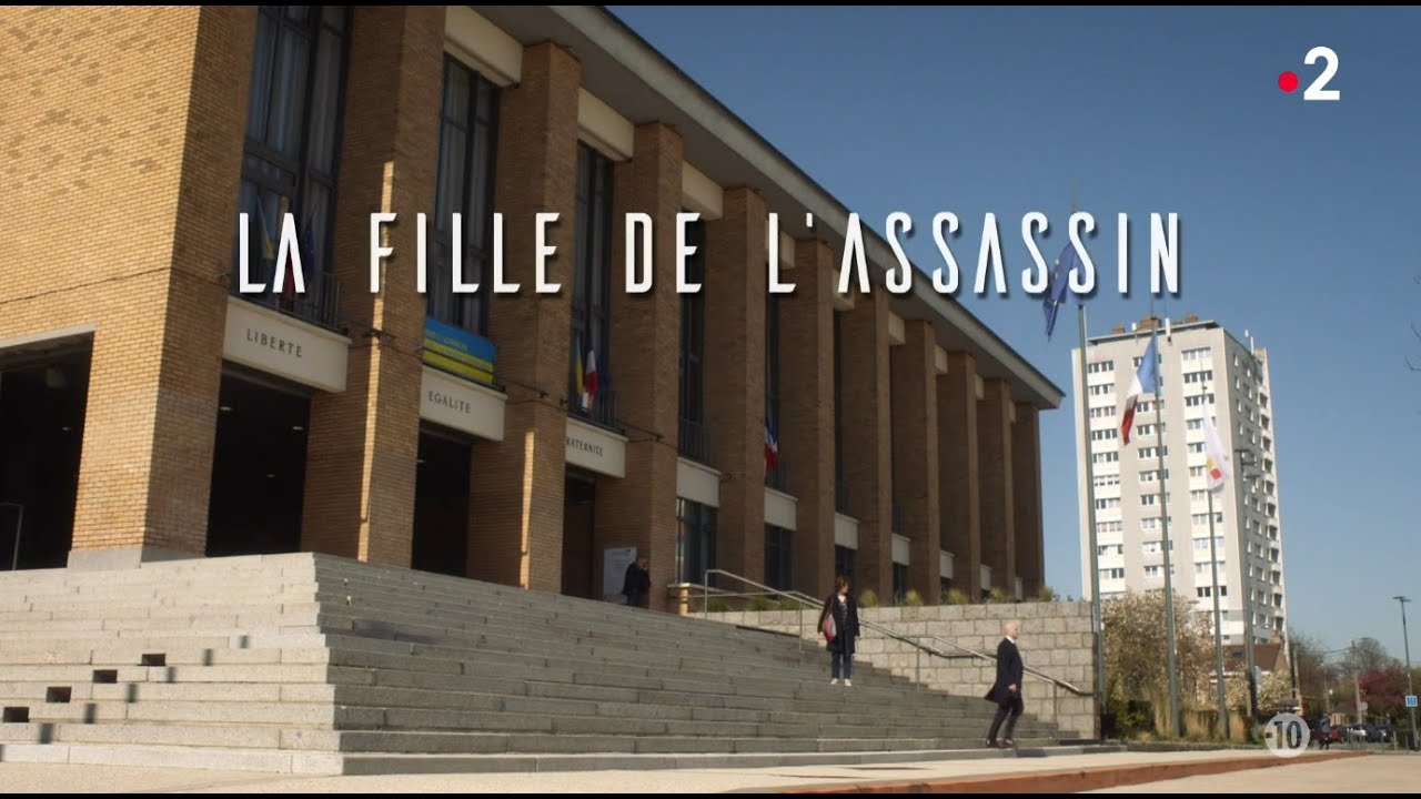 Extrait de "La Fille de l'assassin" de Carole Kornmann - YouTube