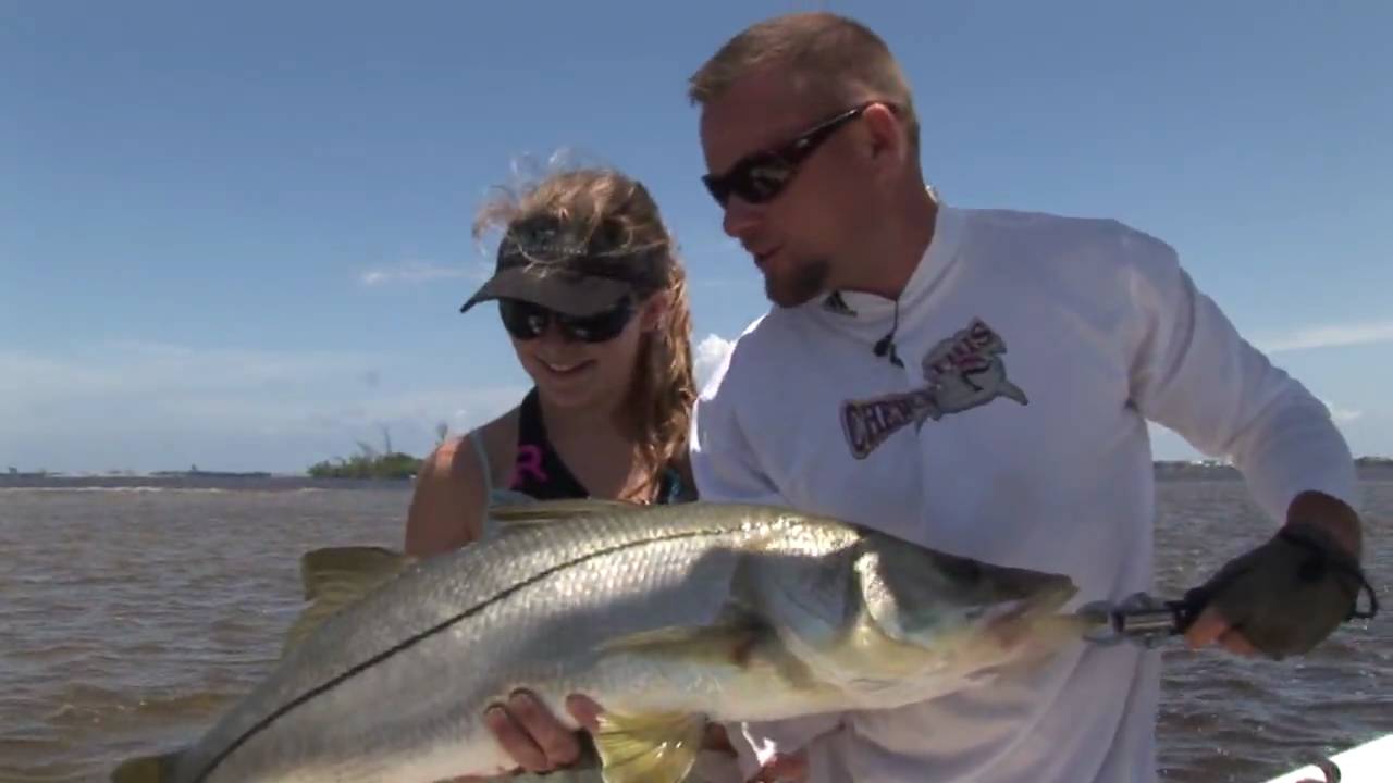 fisherman japan Young Girl lands Huge Snook! Chew On This Videos Clips Shows