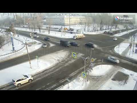 Бийск ДТП Перекресток ул. Васильева-Трофимова 24.11.2022 г.