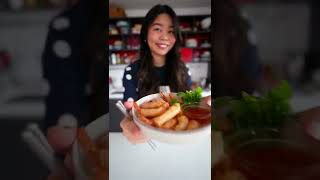 Easy crispy prawns wrapped in spring roll / filo pastry