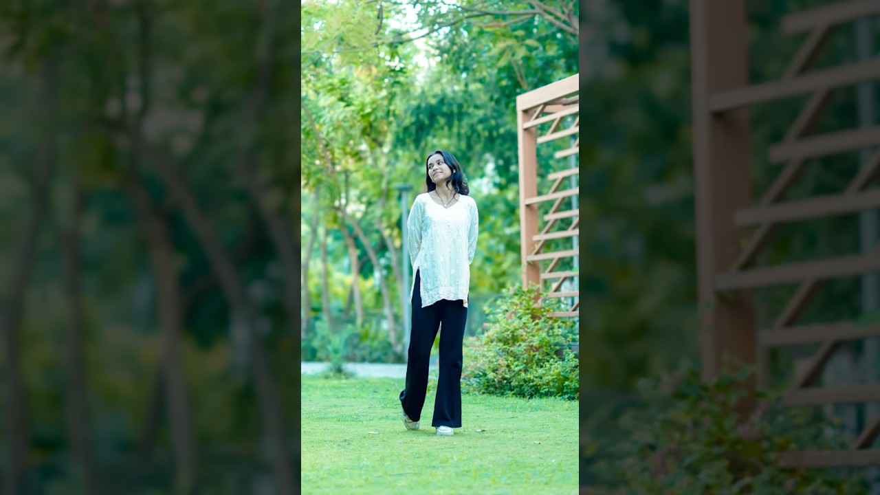 Short kurti pose 😍 #bts #fashion #poses #photoshoot #photography #posesideas #shortvideo #ytshorts