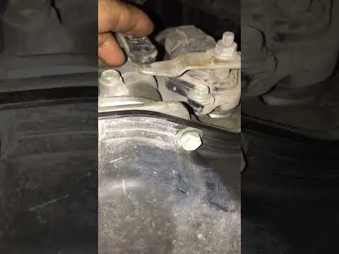 automatic transmission shifter cable bush broken #shorts #mechanic #cars #automechanic
