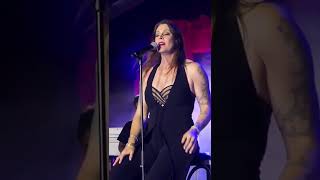 New Floor Jansen song dropping at midnight. Me Without You! this was the live premiere!