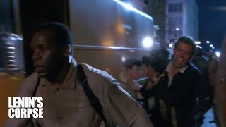 Predator 2 - Harrigan Knocks Out Pope