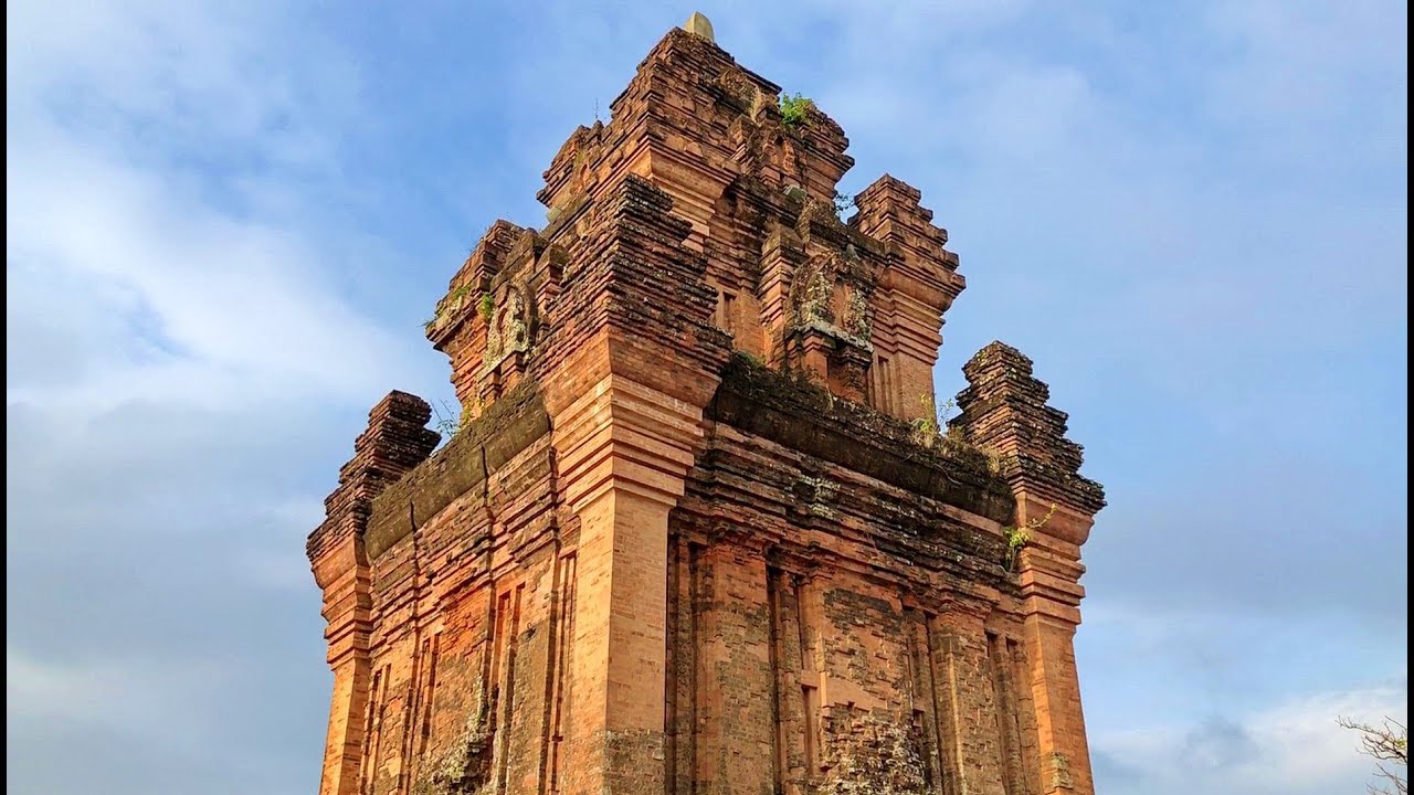 IMPRESSIONS FROM Tuy Hòa Phú Yên VLOG 12 / VIETNAM TRAVEL VIDEO MARCH 2018