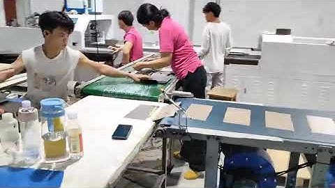 Automatic Collapsible Box Making Machine Foldable Rigid Box Assembly Machine with additional Liner