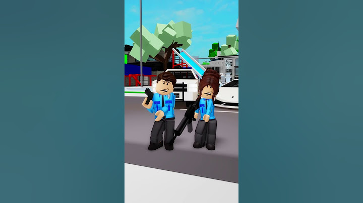 i don't think they are arresting me-🖐️😭#robloxshorts #roblox
