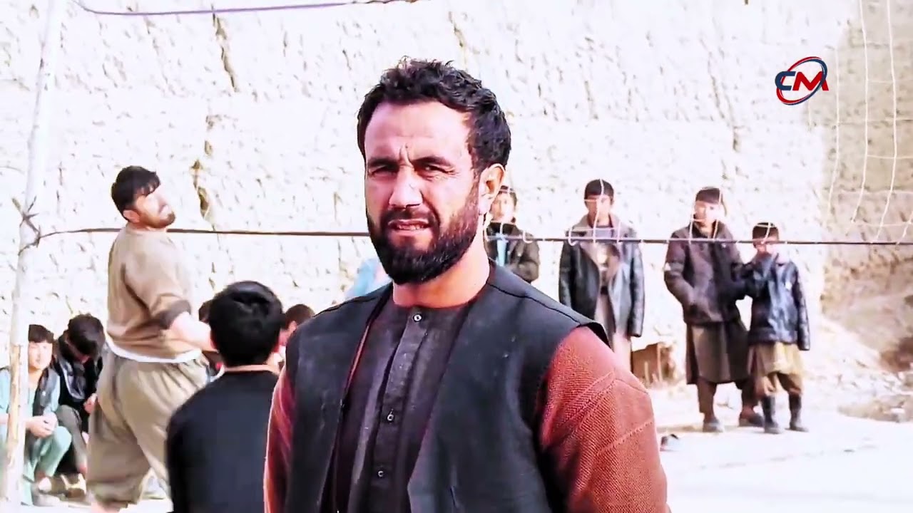 پهلوان نجیب مختار به ورزش والیبال هم علاقه دارد