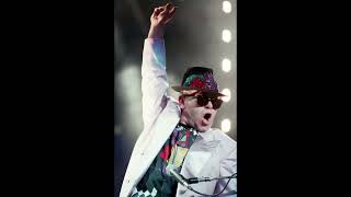 19. Stone&#39;s Throw From Hurtin&#39; (Elton John - Live In Philadelphia: 10/1/1989)