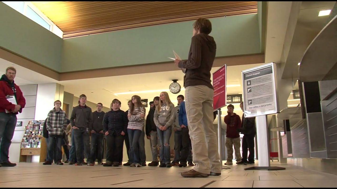 Brainerd Airport Careers Tour Lakeland News at Ten April 25, 2014