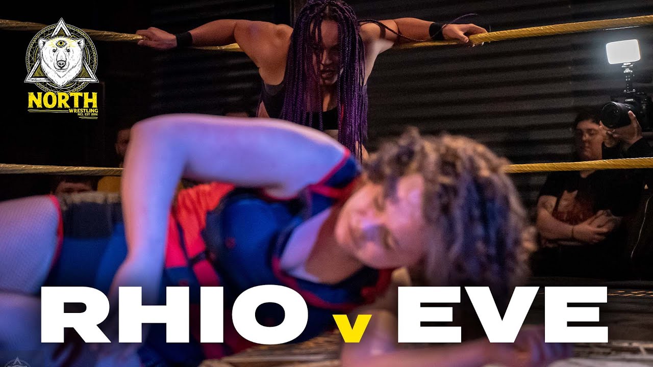RHIO vs. EVE BATEMAN | Free Match - YouTube