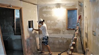 A genius boy secretly renovates his father's old house ~ He will receive a surprise | Clean up