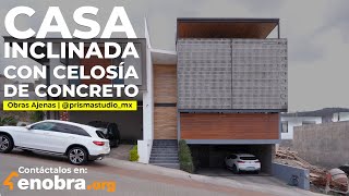 House on sloping lot with concrete lattice and interior garden | Amazing Houses | Prisma Estudio