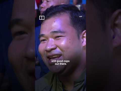 IN A MINUTE: Thai cops fight to boost public image #shorts
