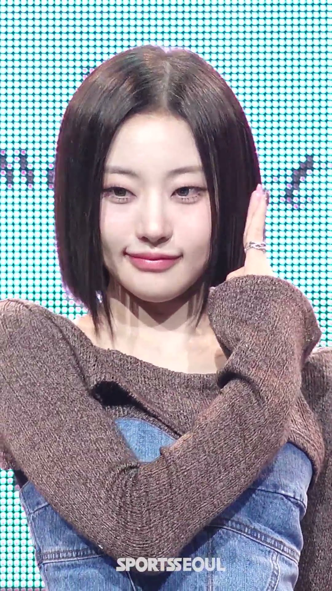 빌리 션, 큐티 섹시 똑단발 인형 #Billlie