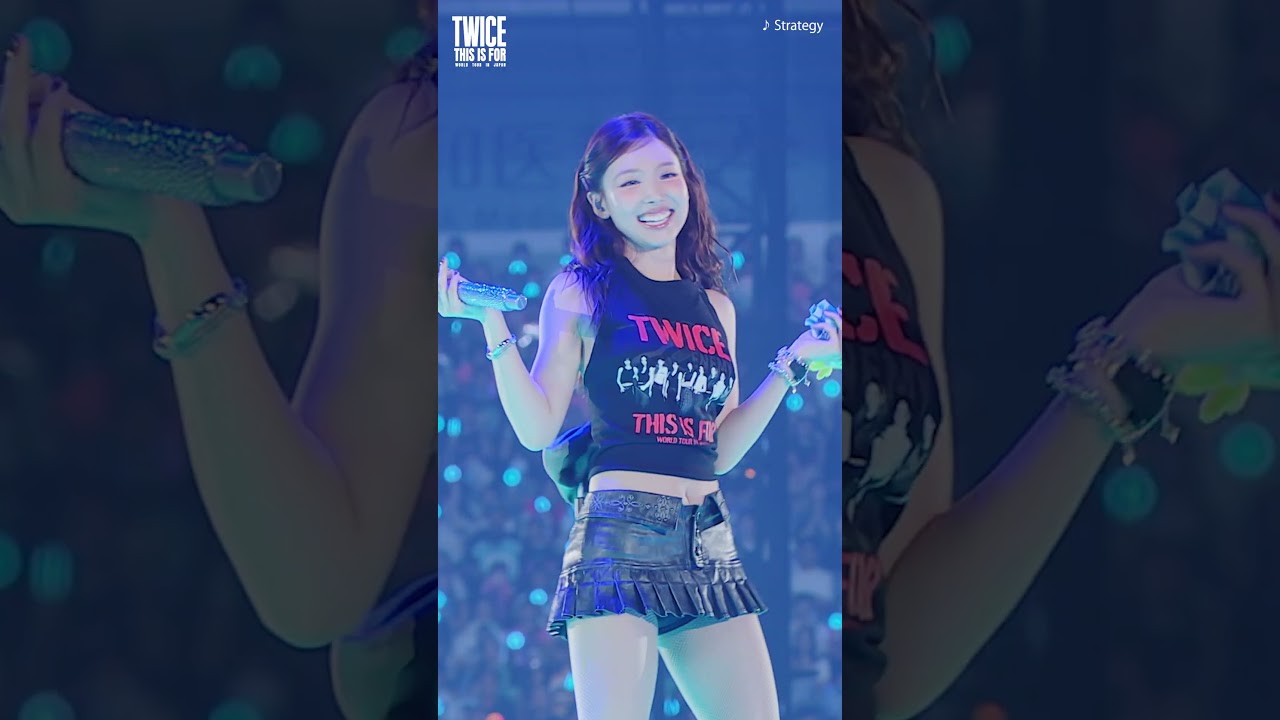 TWICE LIVE DVD & Blu-ray 『TWICE ＜THIS IS FOR＞ WORLD TOUR IN