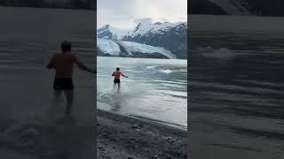 Залез на ледники на Аляске