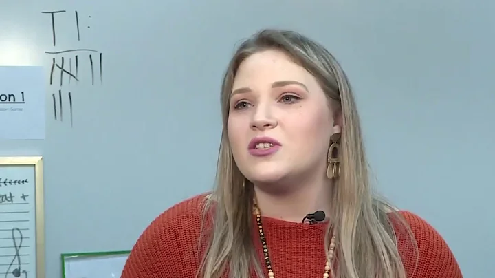 Local elementary teacher Alexis McLaughlin makes i...