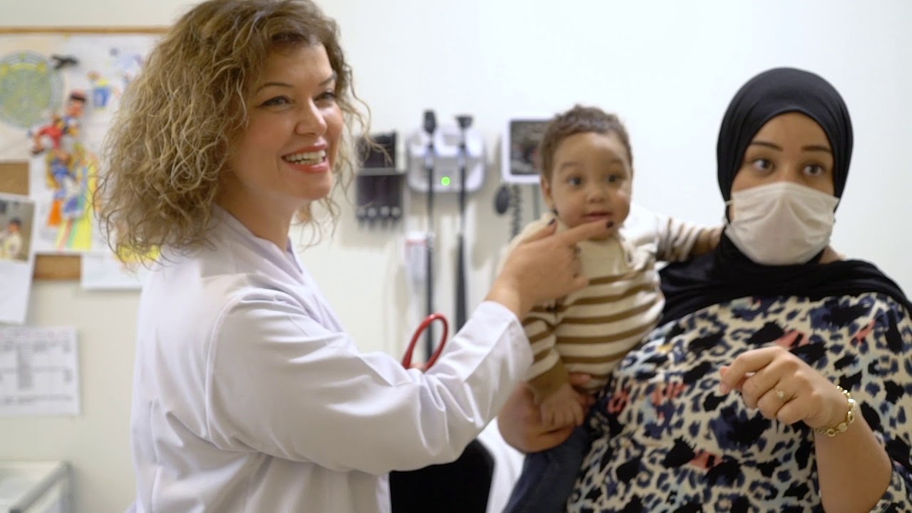 رحلة إياد من المغرب إلى تركيا لزراعة الكبد