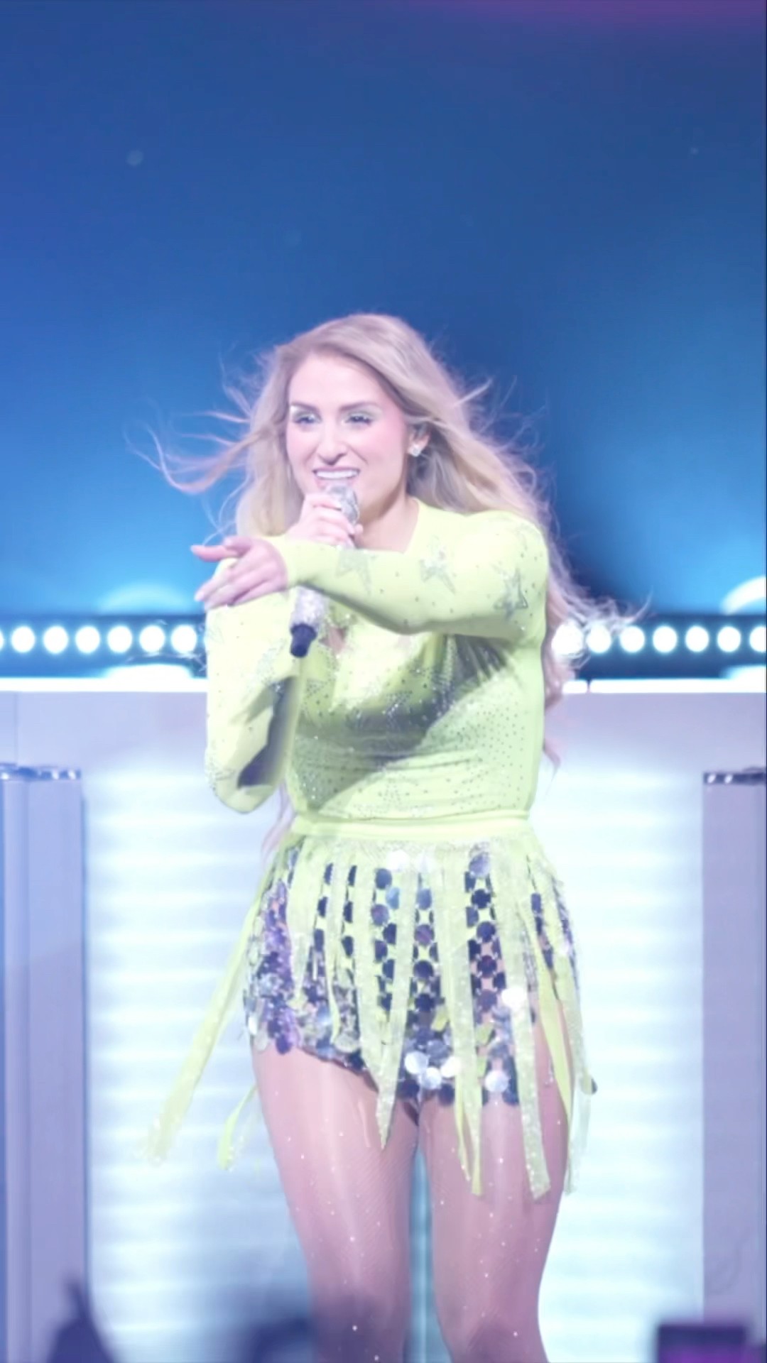 OHIO? I needed your energy! It was AMAZING! You all brought me back to life! I’ll never forget it?