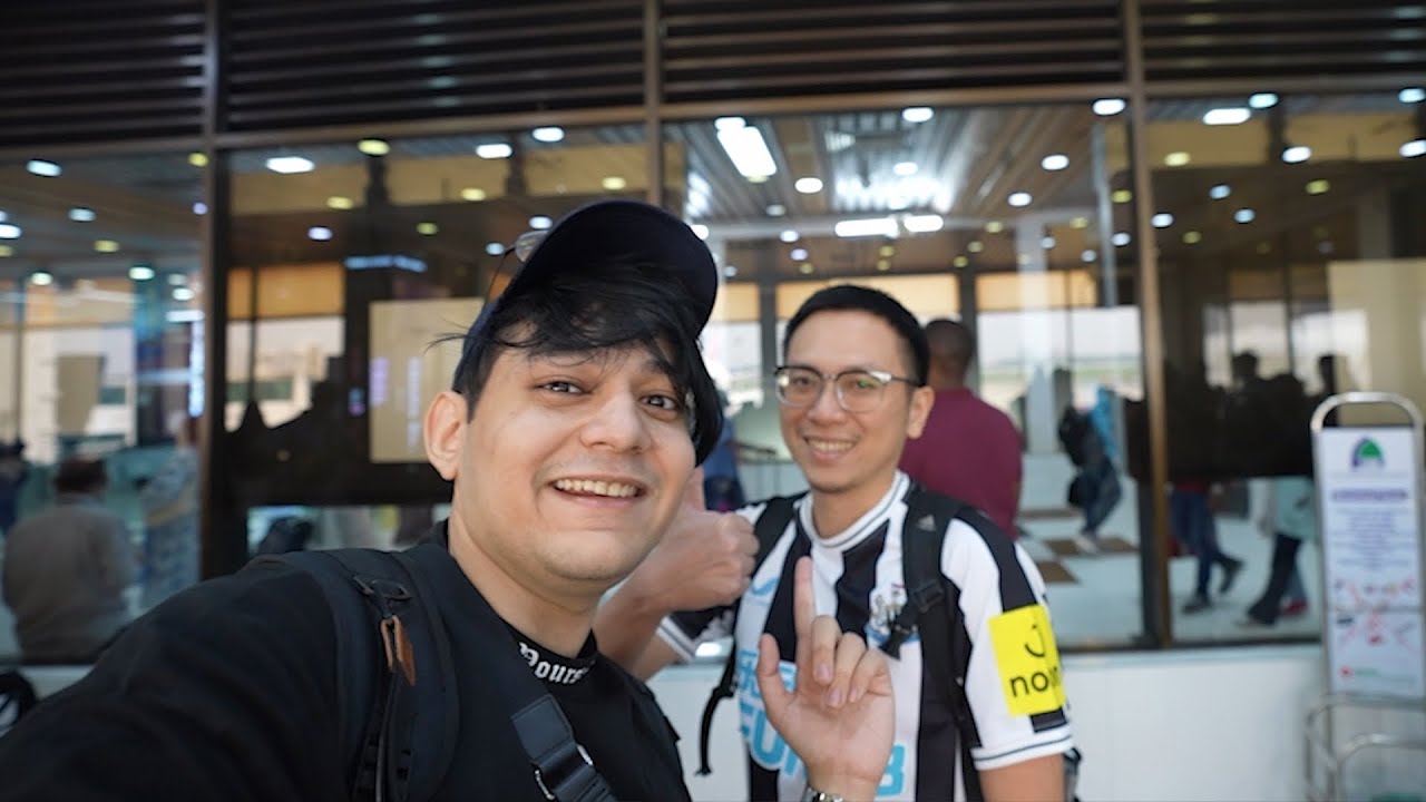 LIVING IN DUBAI FOR 24 Hours!