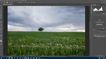 Converting a single photo to 360 planet panorama using Photoshop