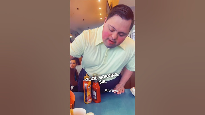 Mom visits her son with Down syndrome at his first job ❤️