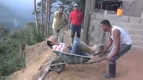 Cái tội ngủ gật trước mặt lũ bạn