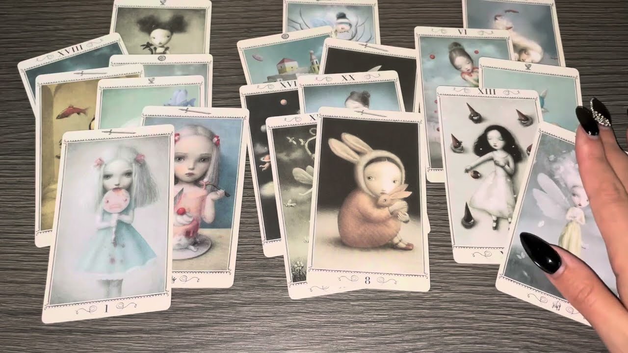 რაზე დამელაპარაკება ჩაფიქრებული პიროვნება (🌼...💜‿💜)