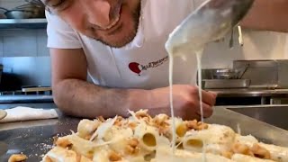 سباغيتي الكريما مع ٤ أنواع جبنة Rigatoni con 4formaggi